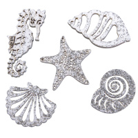 Набор декоративных элементов "морской конек Rayher, звезда и ракушки" 56557000 (1 блистер х 15 шт)