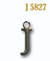 Буква плоская металлическая J 5827