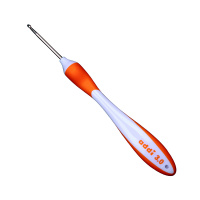 Крючок, вязальный с эргономичной пластиковой ручкой Addiswing maxi, №3, 17 см 141-7/3-17 (1 шт)
