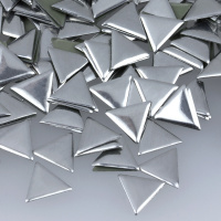 Стразы-металл россыпь 9*9 mm треугольник серебро (1400 шт)