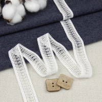 Кружево вязанное