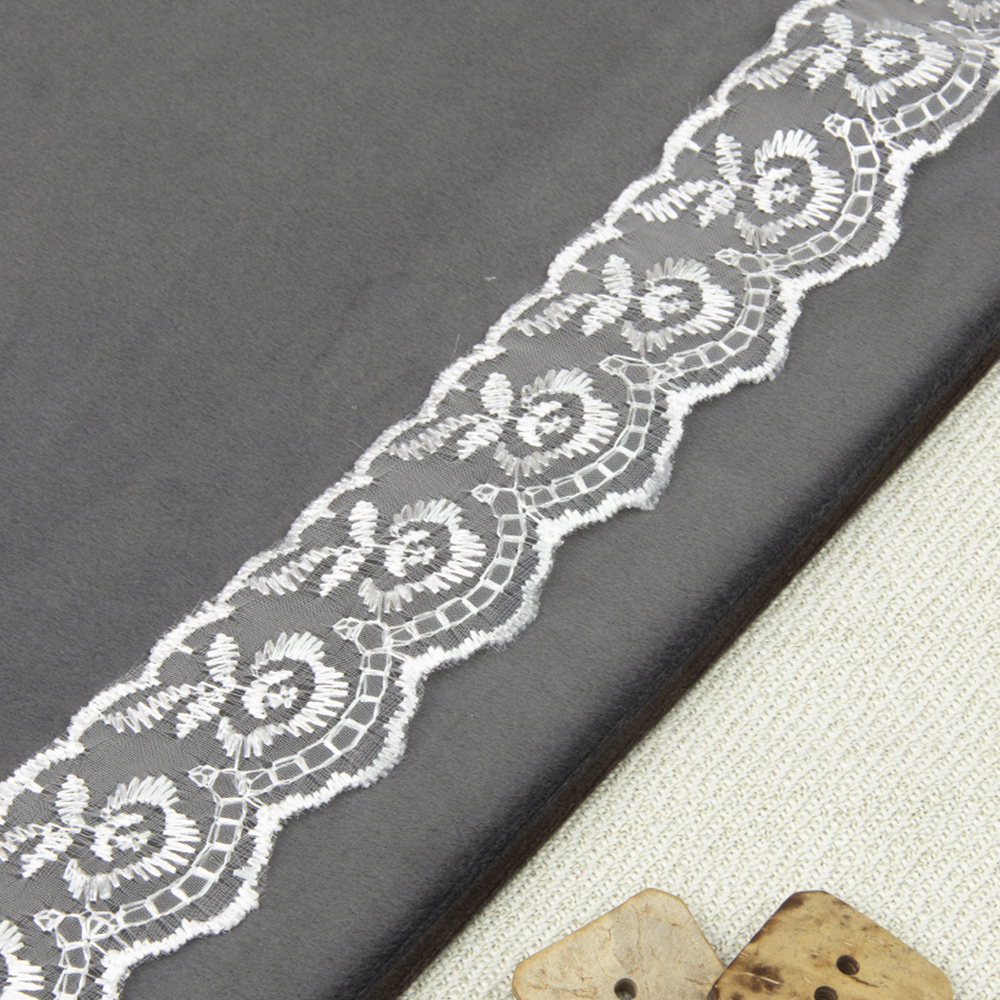 Тесьма на капроне 009-HB белый