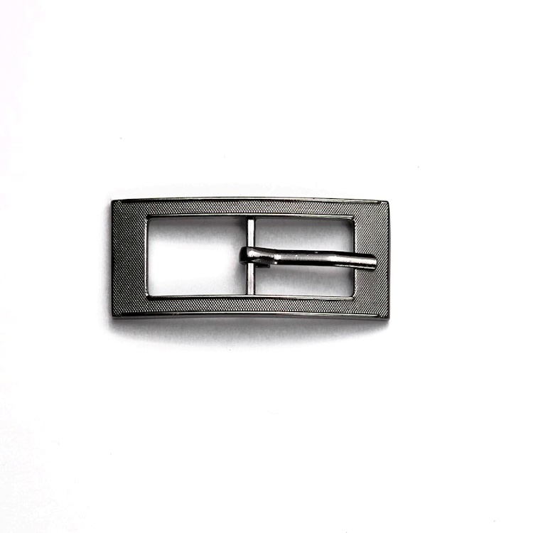 Пряжки металлические