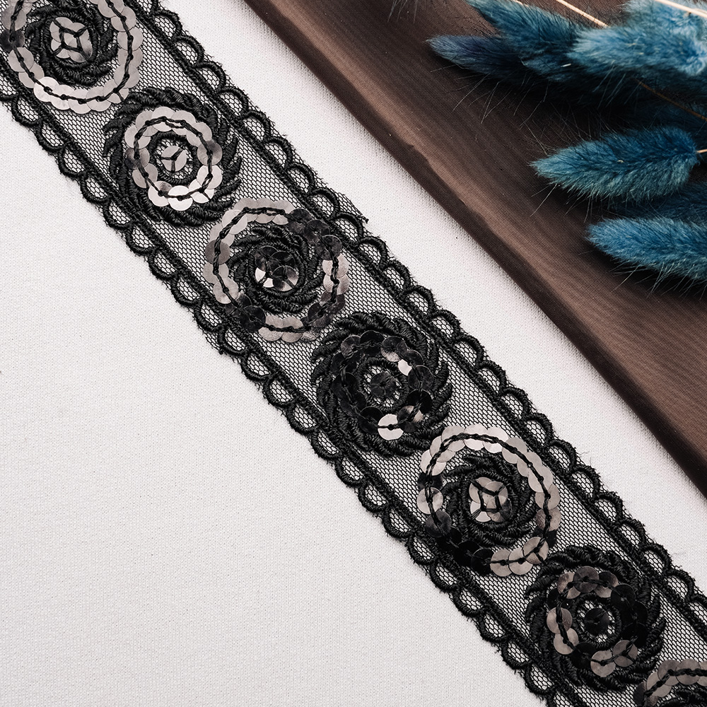 Тесьма с пайетками 90371-D103 черный