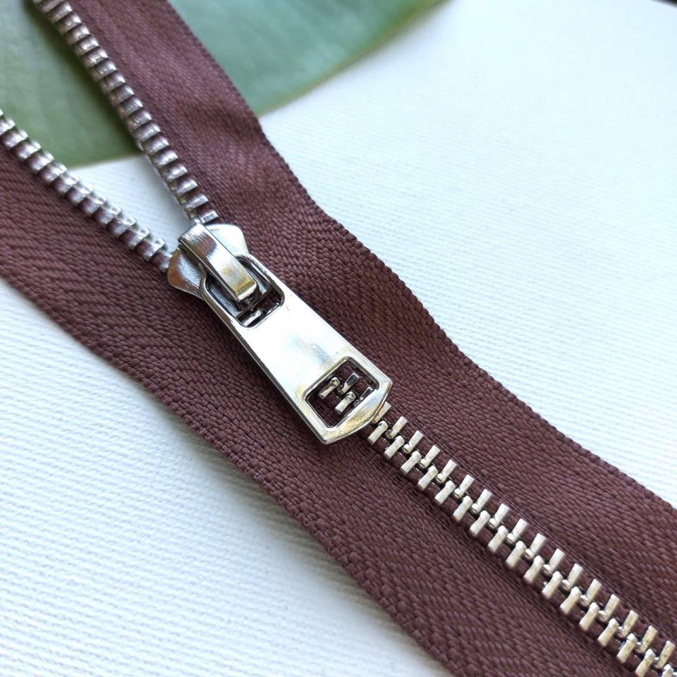 Металлическая молния ТИТАН разъемная 75 см Т5 (ТТ) (1 замок) никель/темно-коричневый