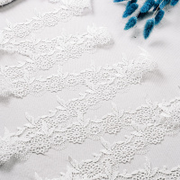 Тесьма вязаная A-9 белый