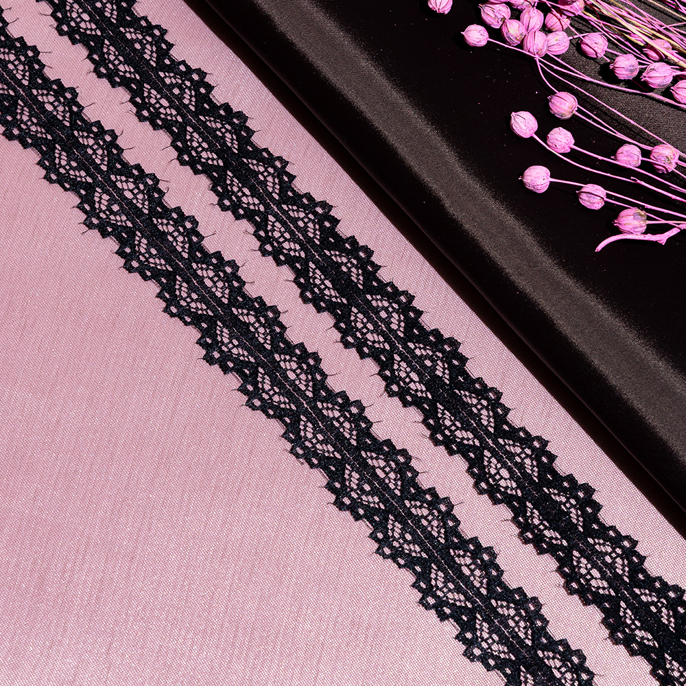 Кружево капроновое 153-2 черный, 2.5 см