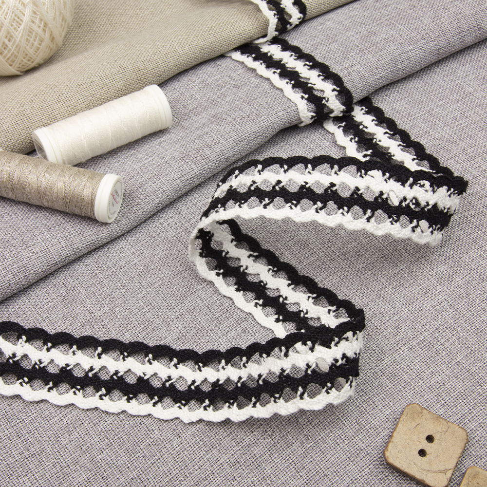 Кружево вязаное LF8961-4 черный/белый, 2.8 см