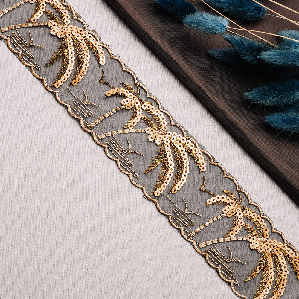 Тесьма с пайетками 93244-D103 бежевый/черный