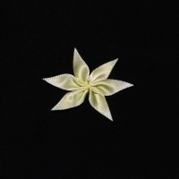 Украшения объемные