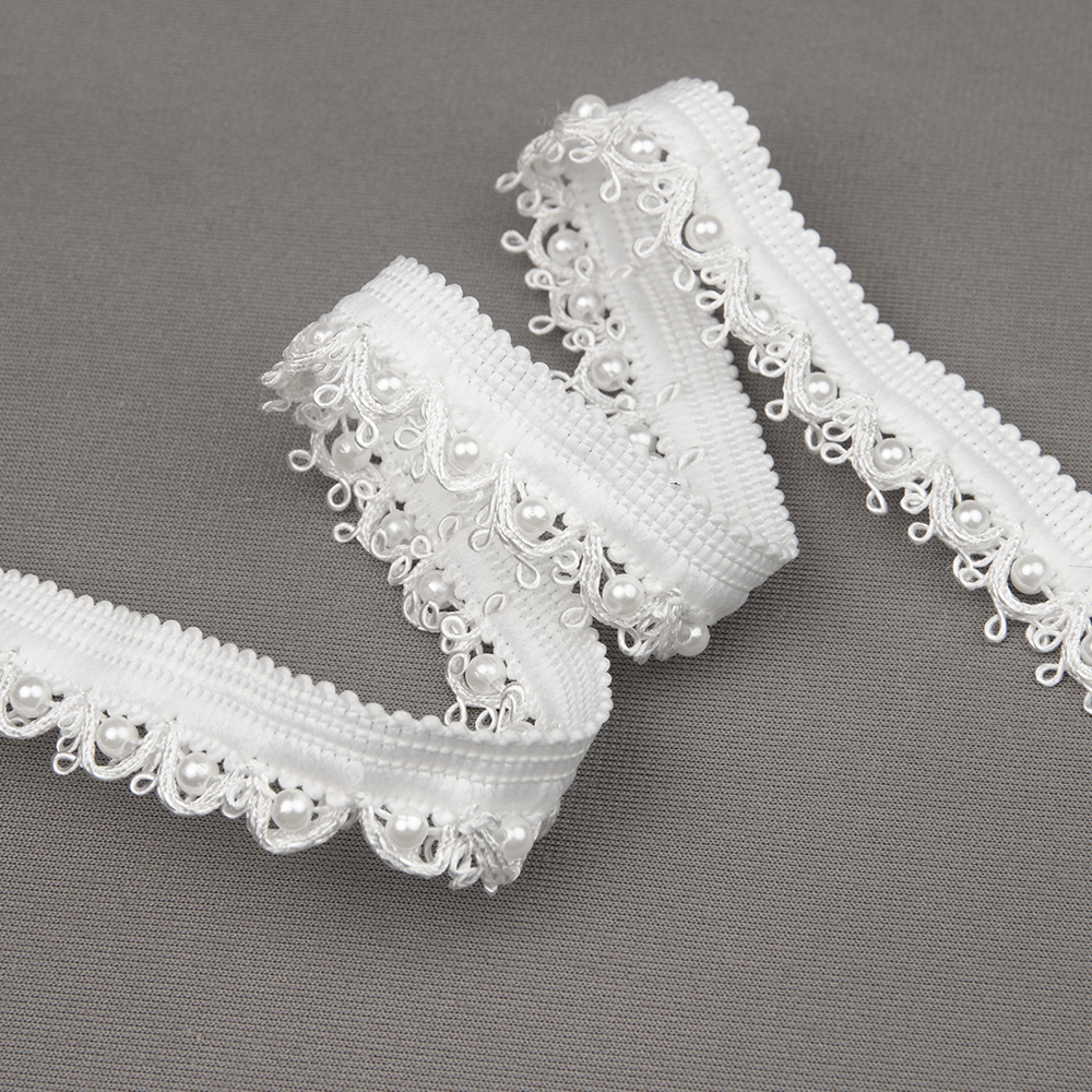 Кант с кружевом и жемчугом 1109 белый (ширина общая 2 см/ декор 1 см)