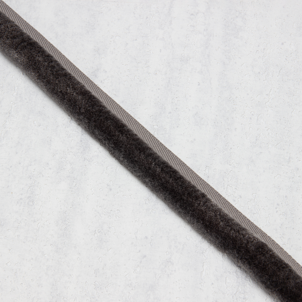 Кант пушистый XB-703-9/Big серый (ширина 2,5 см с декором, d 1,5 см)