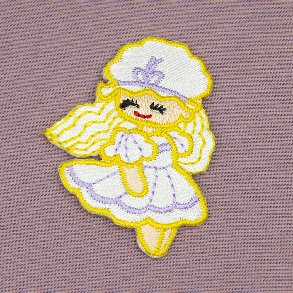 Аппликация клеевая Девочка малая 152M b сиреневая