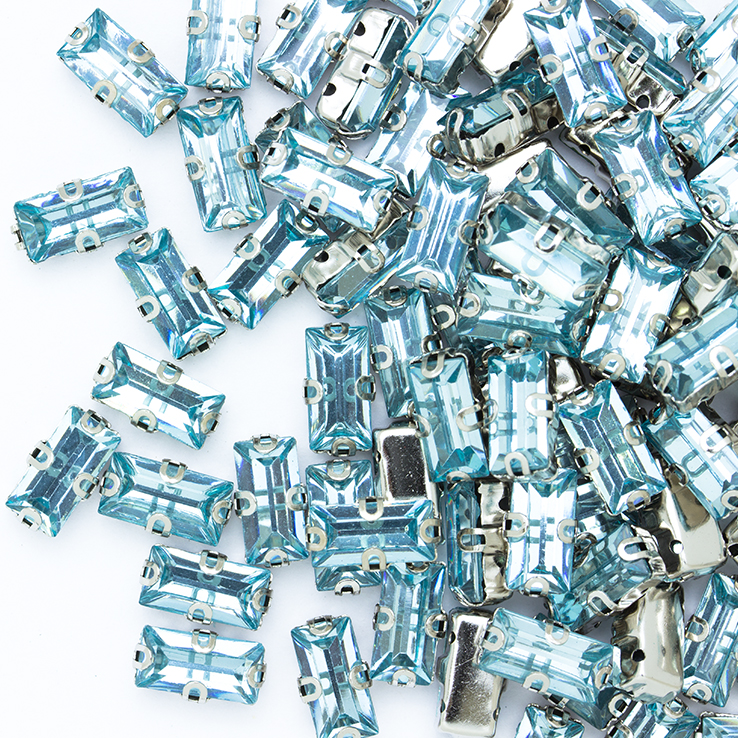 Стразы прямоугольные пришивные в металлической оправе