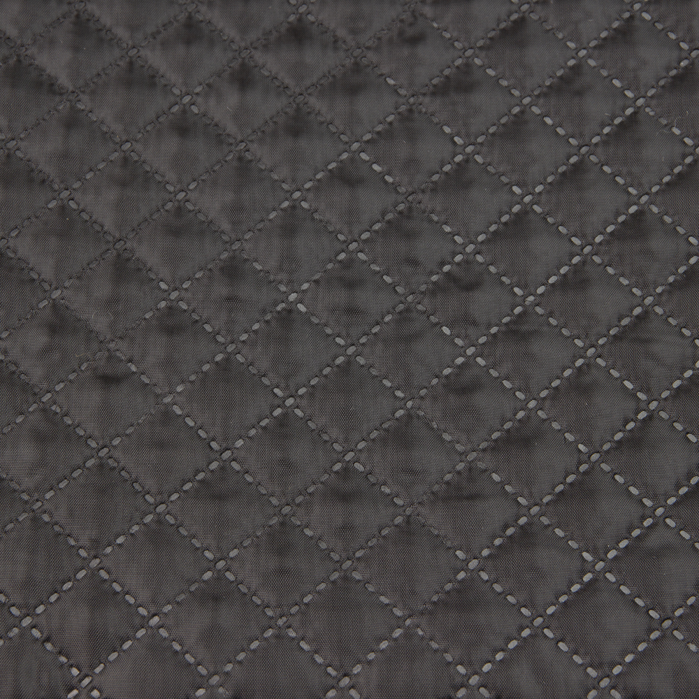 Термостежка Черный 4 "Ромб 1,7х1,7 см" (синт. 100г, подкл. 100% пэ 190Т) 150 см