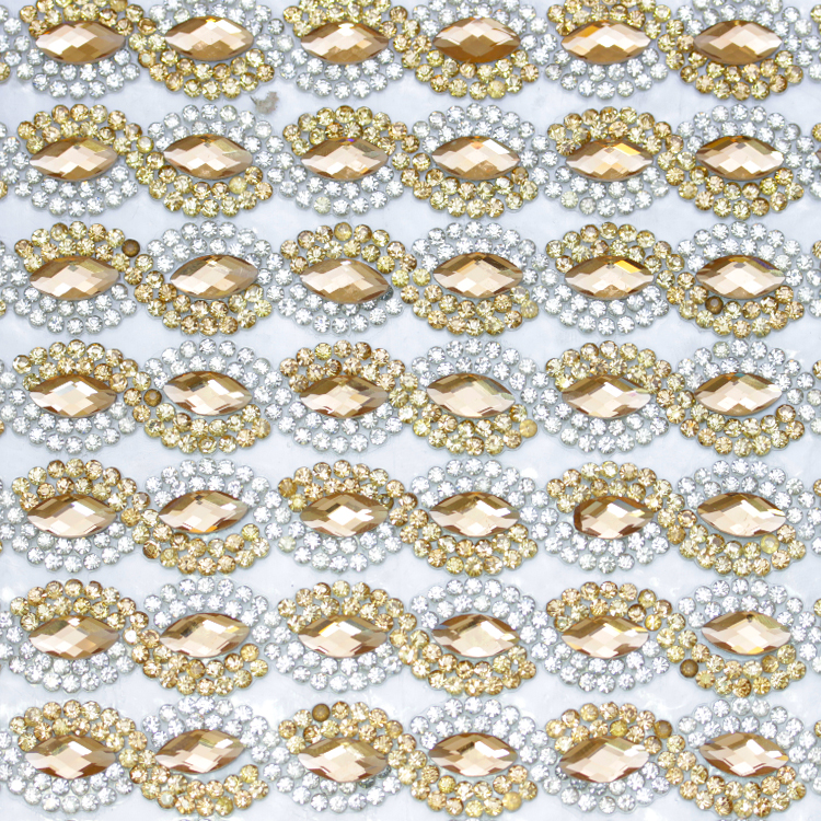 Стразы клеевые "дорожка" 101# на листе 24х40см золото/crystal