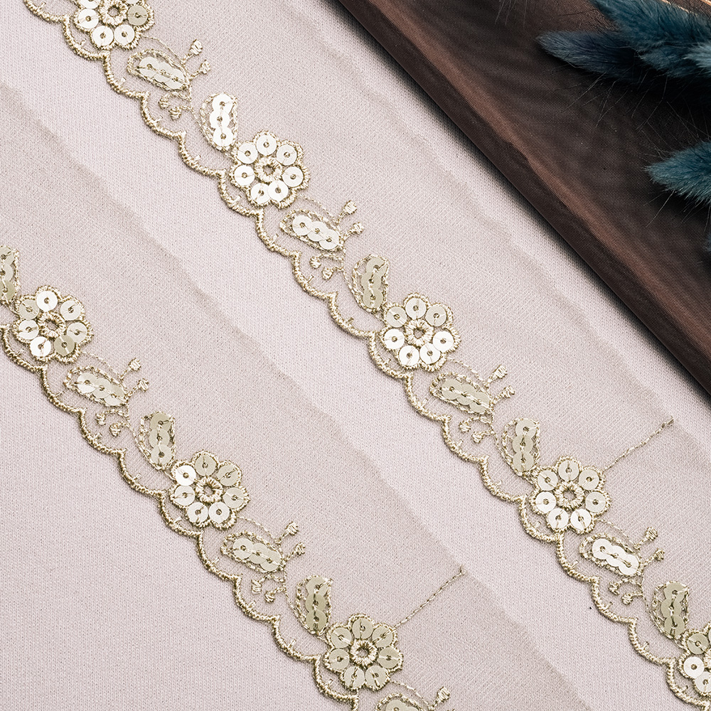 Тесьма с пайетками 95110-215-D103 оливковый шир.4,5см