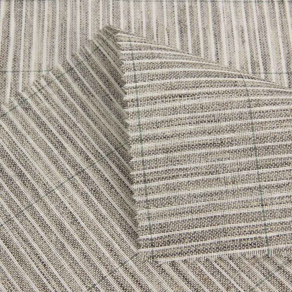 Бортовка неклеевая WJ9206 natural Mirtex 170±5 г/кв.м (150 см/23%хб, 33%волос, 12%вис, 32%пэ)