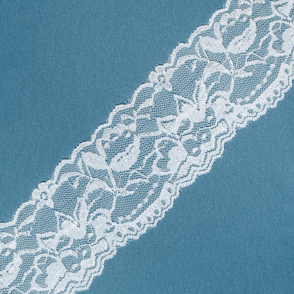 Кружево эластичное