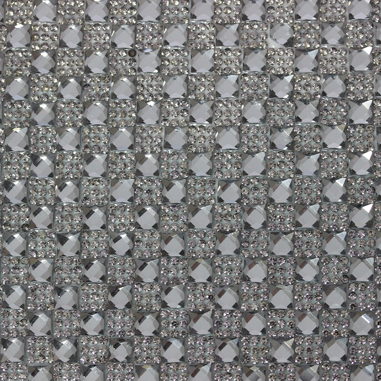 Стразы на листе 24х40см клеевые (квадрат 6х6мм) 23# серый/серый