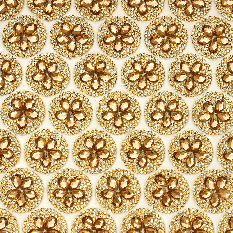 Стразы на листе 24х40см клеевые (круг диаметр 26мм) CF002 золото