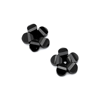 пришивное украшение из пластика