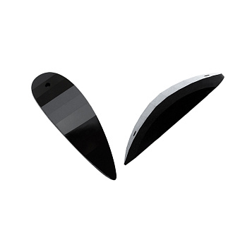 пришивное украшение из пластика