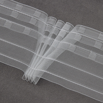 шторная лента с лучевыми групповыми складками