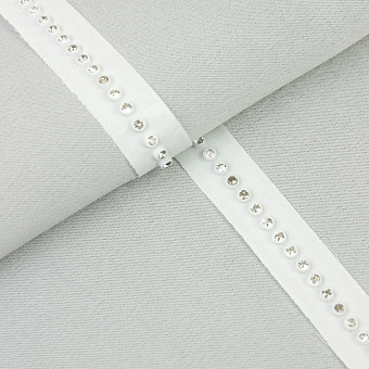 тесьма декоративная со стразами