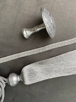 кисть-подхват для штор