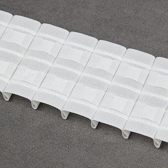 шторная лента с фиксированной карандашной сборкой