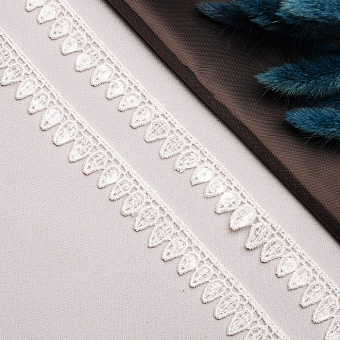 декоративная тесьма с пайетками