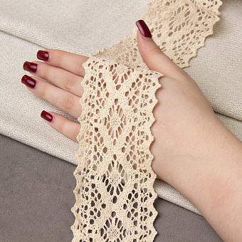 кружево вязаное