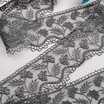 тесьма декоративная на сетке из капрона