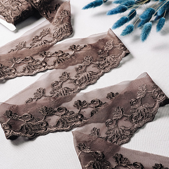 тесьма декоративная на сетке из капрона