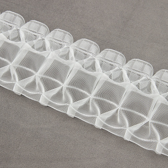 шторная лента с креативной сборкой